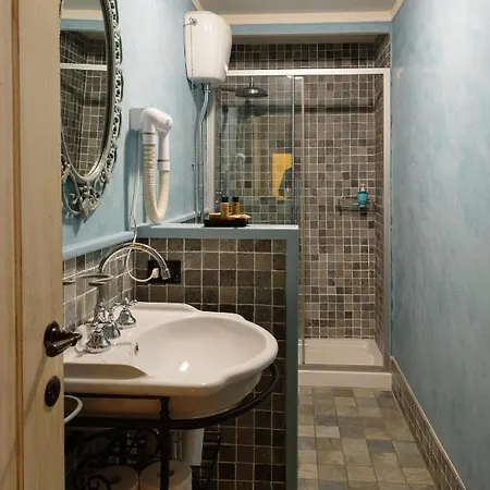 Casa Leopardi Guest house *